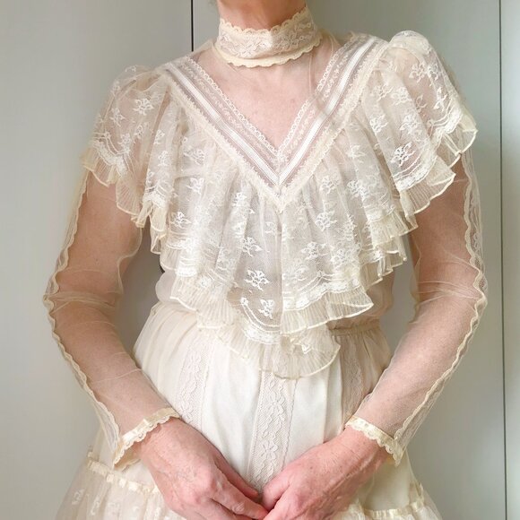 Meet your Posher:) Poshmark Ambassador!!! - Picture 11 of 16